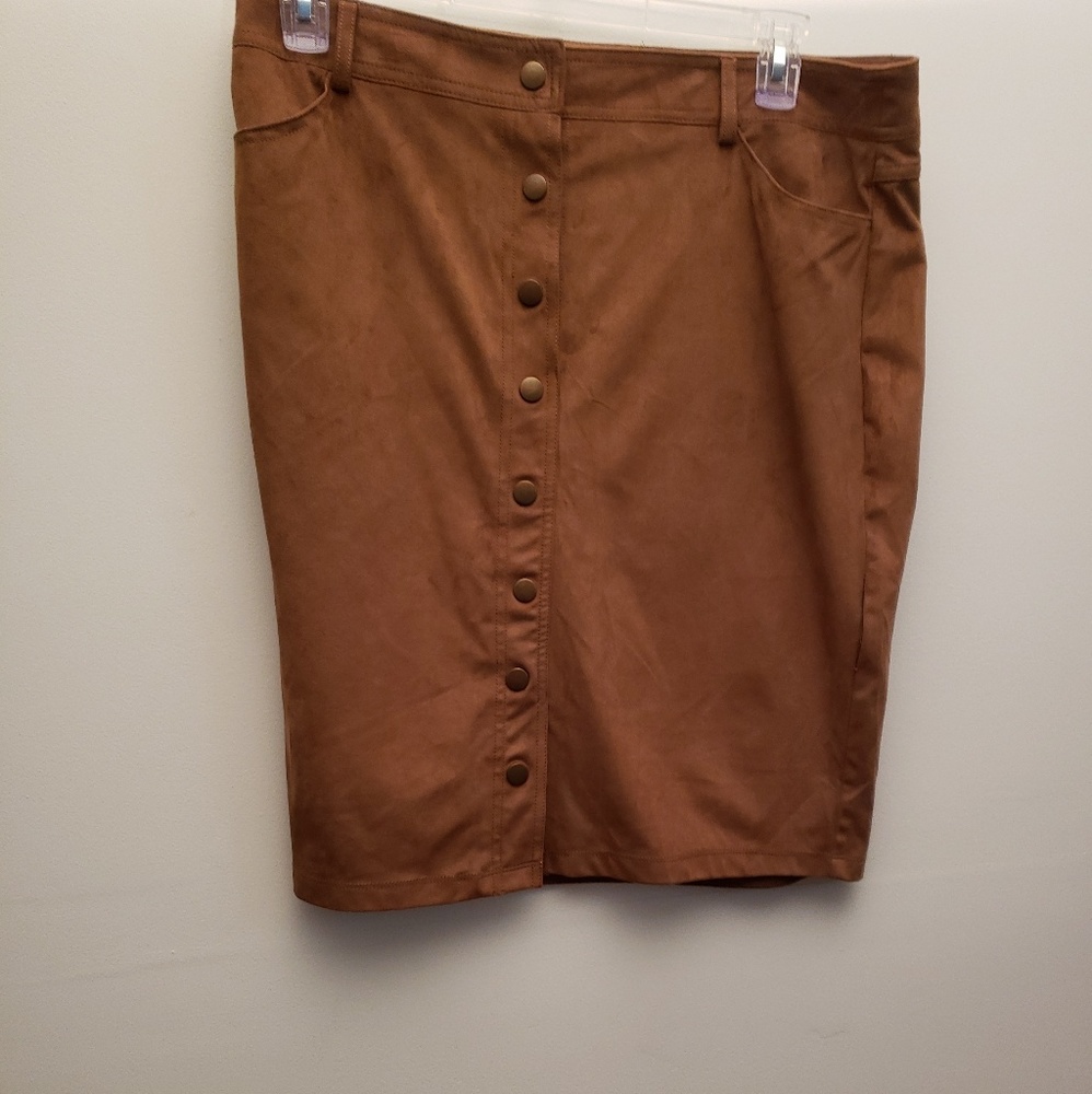 NWT Forever 21 Camel Button Down Skirt 1X